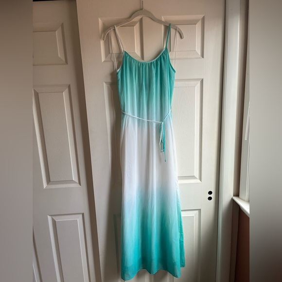 Dresses & Skirts - 💐Dip dye ombré chiffon maxi